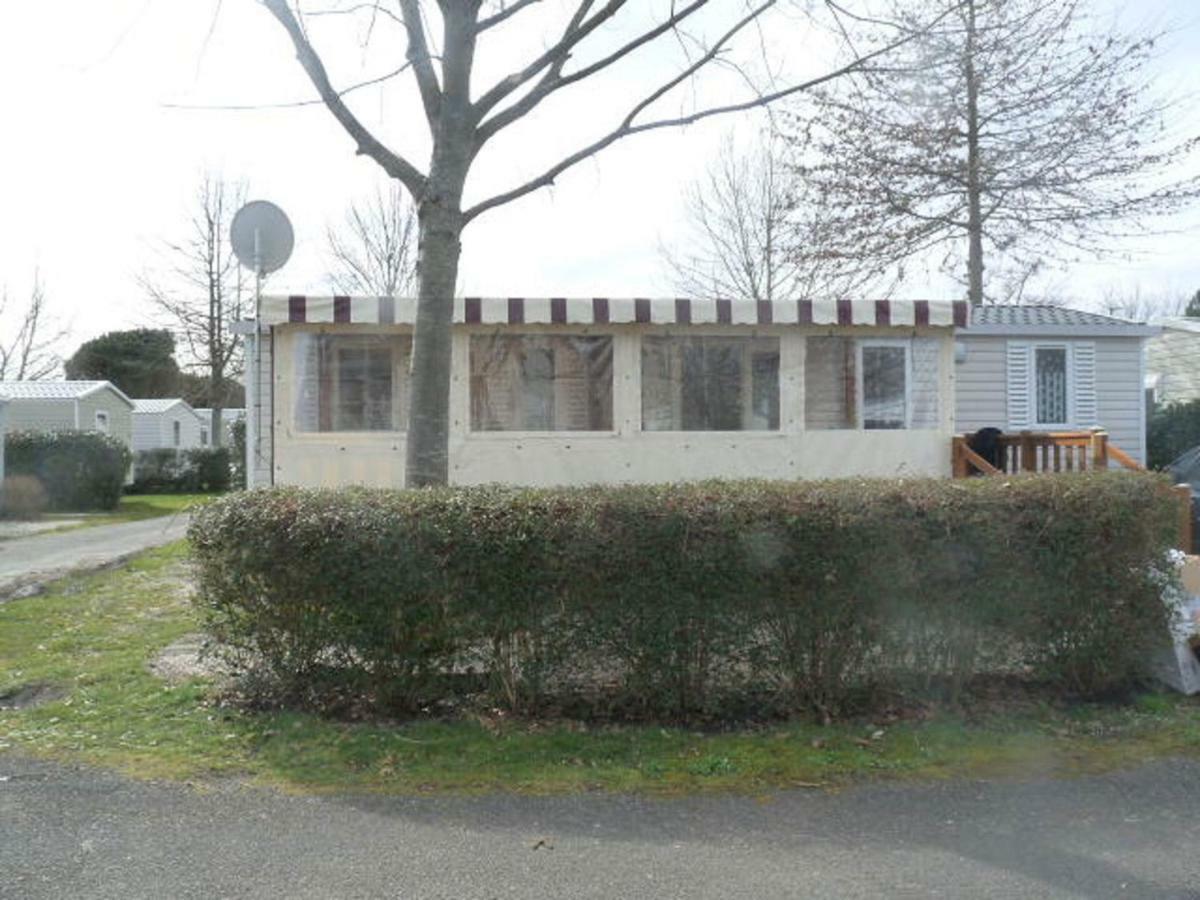 Mobile Home Ht De Gamme Climatise Dans Le Camping **** De La Reserve Gastes Εξωτερικό φωτογραφία